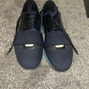 Balenciaga Men's Navy and Blue Trainers
